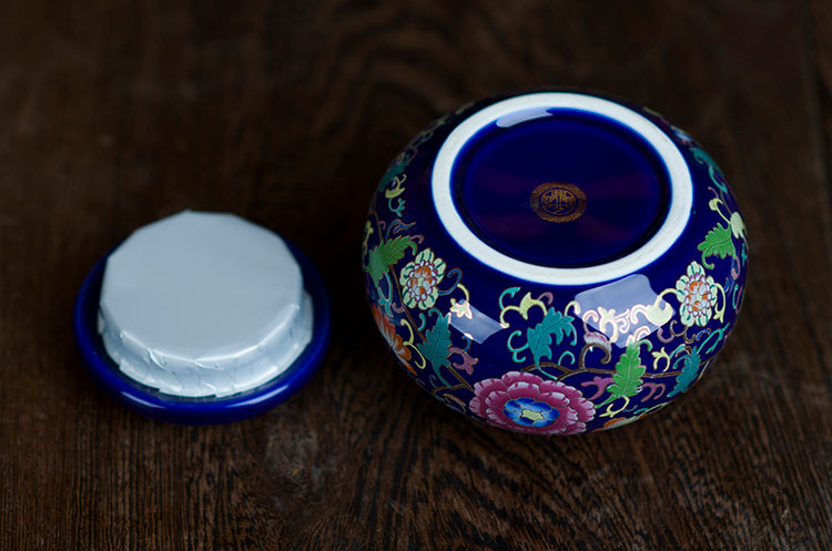 Beautiful Ceramic Storage Pot