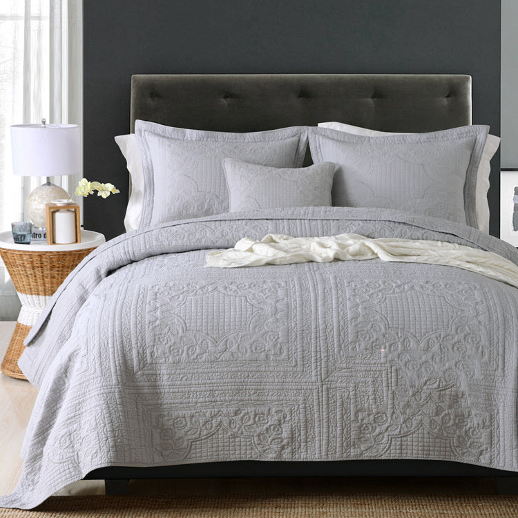 Beautiful three-piece bedding set